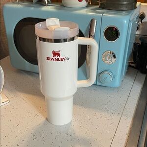 Stanley Christmas tumbler 40oz
